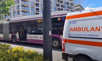 Incident într-un autobuz CTP: trei persoane au ajuns la spital