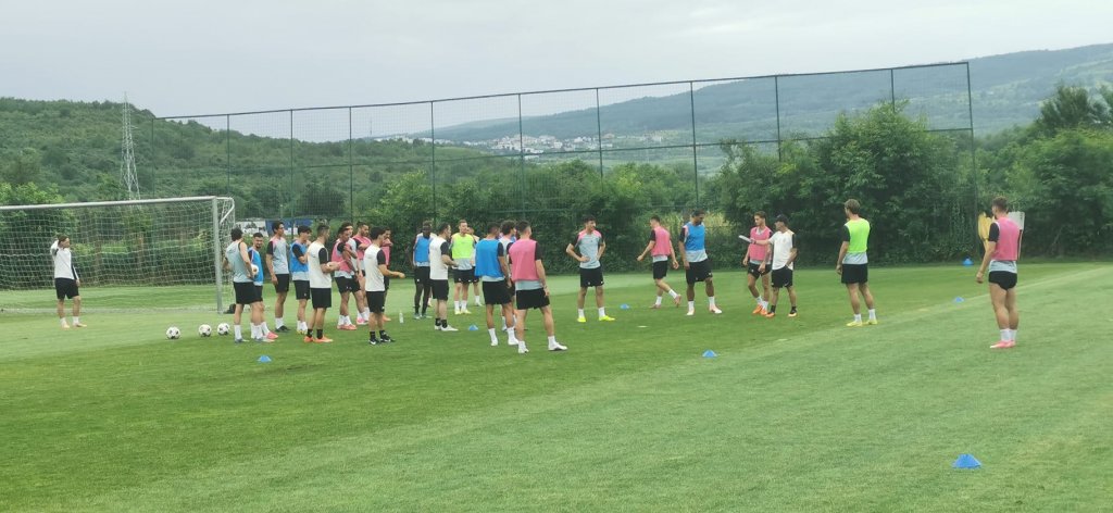 CFR Cluj, la primele antrenamente sub comanda lui Antonio Folha. Ce stil propune portughezul