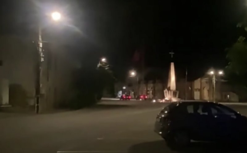 Doi șoferi s-au crezut în „Fast and Furious” și s-au luat la întreceri. IPJ Cluj: "Cursa s-a terminat. Urmează..."