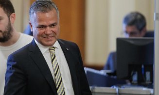 Adrian Veștea renunță la candidatura pentru conducerea PNL și acuză un „simulacru democratic”