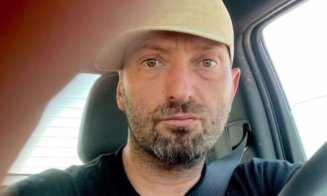 Cheloo, imobilizat de polițiști după un incident la spitalul din Câmpina. Artistul rămâne internat la Psihiatrie