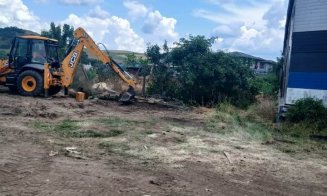Unde se mai demolează garaje private amplasate pe domeniul public în Cluj