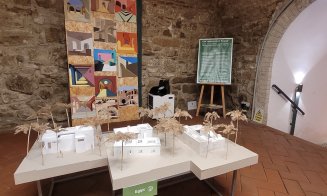 Arhitectură în armonie cu natura și cultura locului. Studenții UTCN expun la Cluj locuințe reimaginate din toate colțurile lumii