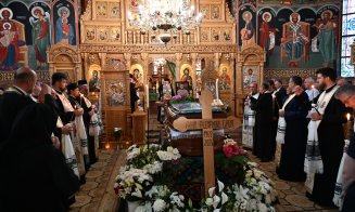 Părintele Alexandru Ghenț înmormântat astăzi la ora 12:00, la Biserica „Sfânta Treime” din Feleacu / Slujbă oficiată de Înaltpreasfințitul Andrei Andr