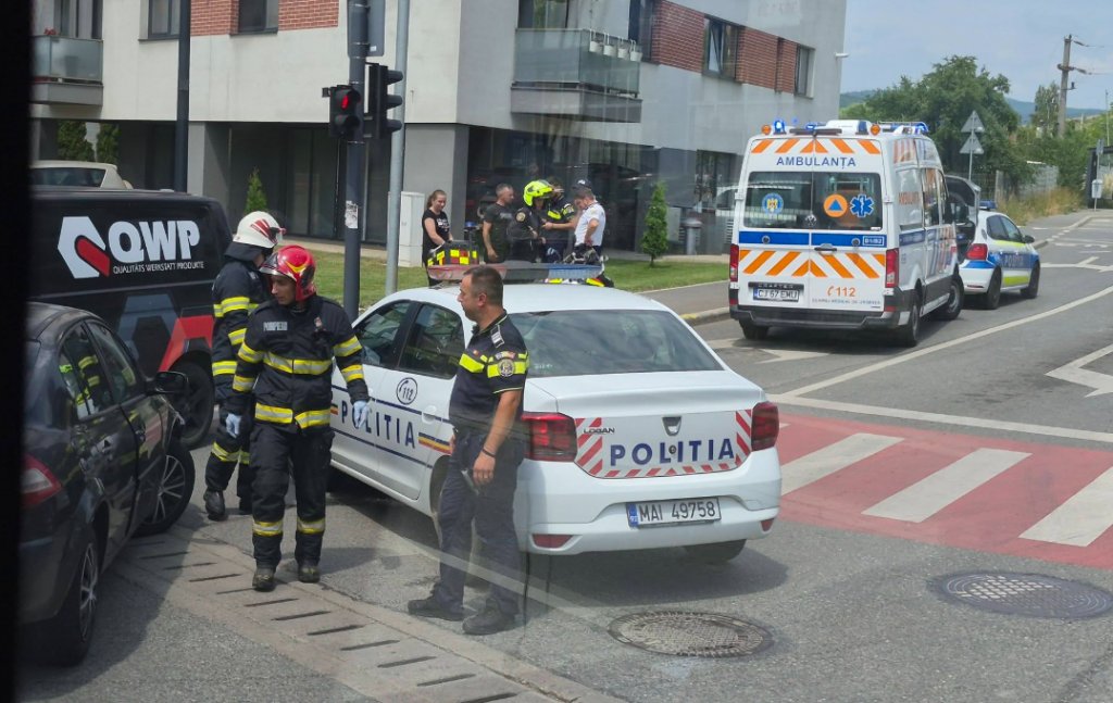 Accident rutier pe Calea Baciului din Cluj-Napoca. Trafic îngreunat