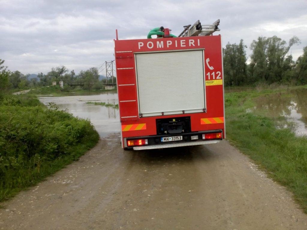 Pericol de viituri și inundații în Cluj. A fost emis COD GALBEN