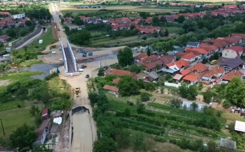 Avans pe calea ferată Cluj – Oradea, însă loturile 3 și 4 rămân mult în urmă. Stadiul lucrărilor pe toate tronsoanele