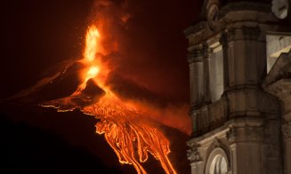 Atenționare de călătorie pentru Italia: Restricții temporare pe Aeroportul Catania pe fondul erupției vulcanului Etna