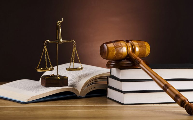 Curtea de Apel București anulează decizia lui Bolojan de înființare a Comitetului pentru legile Justiției