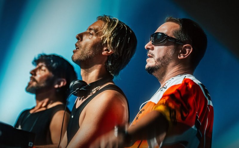 UNTOLD anunță line-up-ul final: nume noi pe scenele festivalului și o premieră:  MEDUZA 3Live pentru prima dată în România