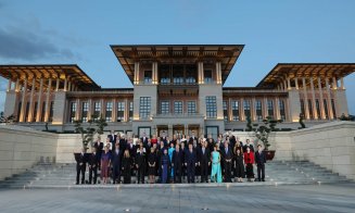 Nicușor Dan i-a prezentat-o pe Mirabela Grădinaru lui Donald Trump, la Ankara
