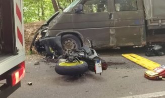 Cum s-a produs accidentul grav din Făget. Motociclistul, transportat de urgență la spital