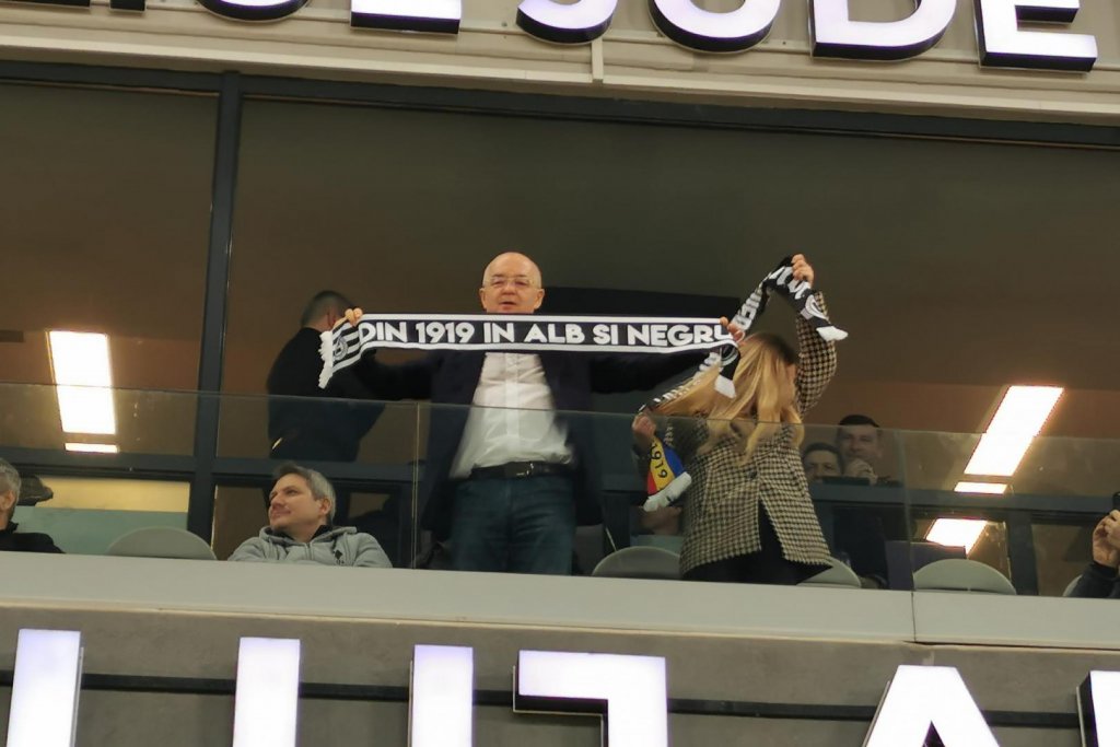 Emil Boc, mesaj în miez de noapte după eliminarea Universității Cluj din UEFA Europa League
