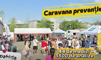 Aproape 1.000 de persoane au beneficiat de consultații gratuite la Apahida. Primărița anunță o nouă ediție a caravanei medicale