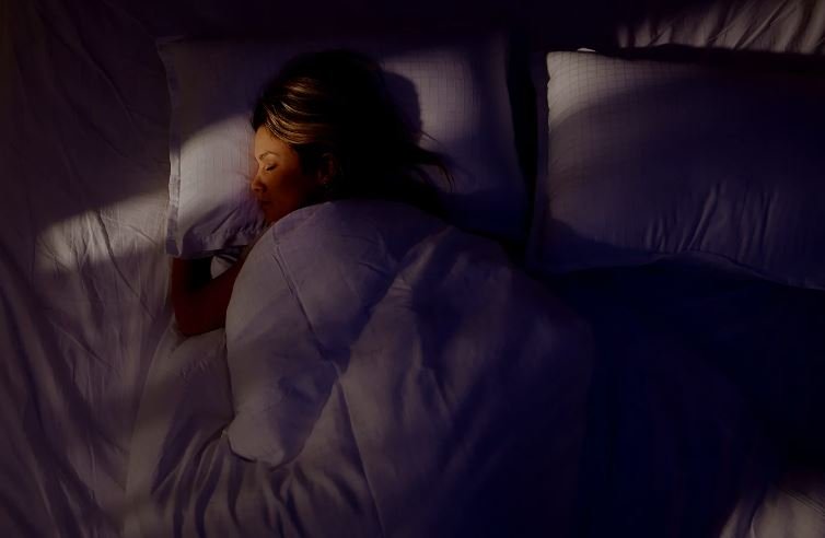 Un supliment obișnuit pentru somn ar putea ameliora și durerea cronică