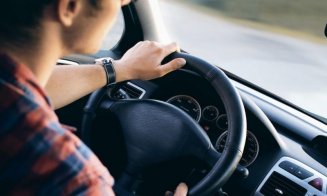 Noua sancțiune pentru șoferi intră în vigoare peste exact o lună. Permisul se suspendă pentru amenzile neachitate