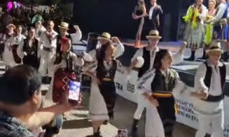 Ambasadorii folclorului românesc! Ansamblul „Românașul” al UTCN reprezintă România la un festival internațional de renume