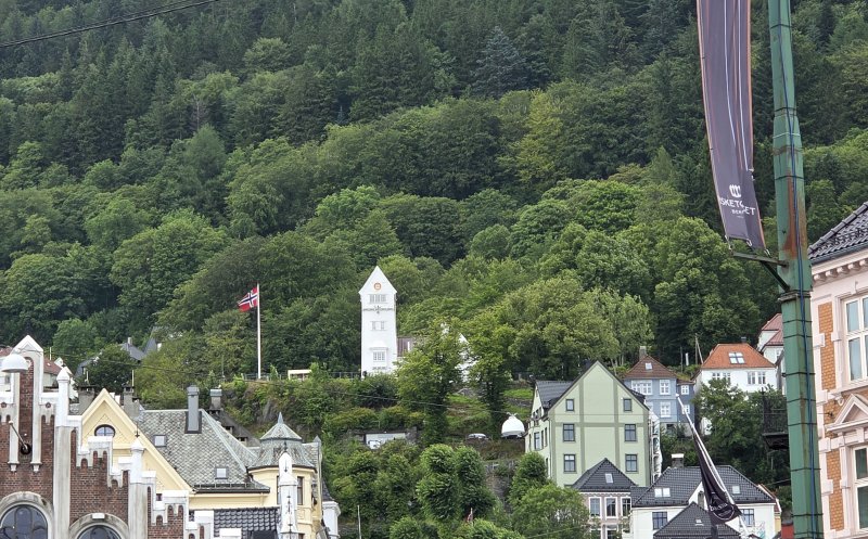 "U" joacă pe tărâmul vikingilor. Bergen i-a întâmpinat pe clujeni cu ploaie și temperaturi scăzute