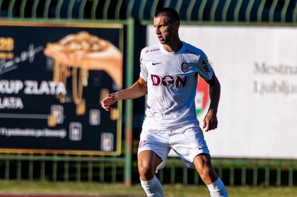 Jucătorul transferat la începutul lunii de CFR s-a întors la fosta sa echipă fără să joace vreun meci oficial pentru clujeni