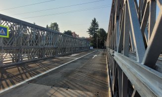 FOTO. Așa arată noul pod provizoriu construit pentru a menține legătura peste Someș până se reface vechiul Garibaldi