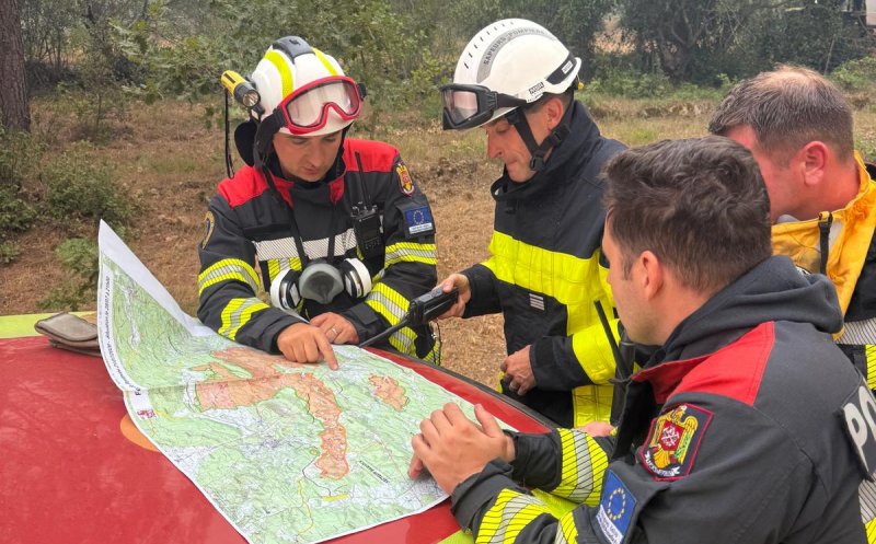 ”Merci les heros!” / După 2 săptămâni de FOC în Franța, pompierii români au revenit acasă / Recunoștință pentru solidaritate