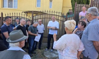 Viceprimarul Dan Tarcea, audiență în stradă cu cetățenii din Iris. Ce au discutat