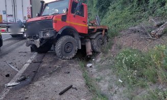 ACCIDENT pe DN1 în județul Cluj: 2 victime după un impact între un TIR și o autoutilitară