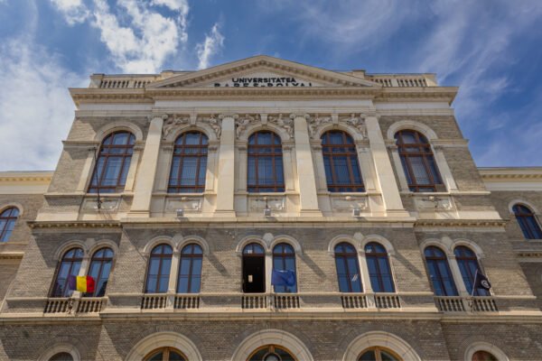 UBB Cluj își reconfirmă statutul de universitate de elită! Comisia Europeană i-a reînnoit certificarea de excelență, fără nicio condiție