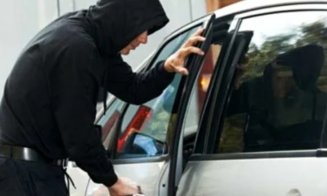 Mașina unui clujean, furată peste noapte chiar din fața casei. Greșeala care i-a ușurat munca hoțului și unde au găsit-o polițiștii