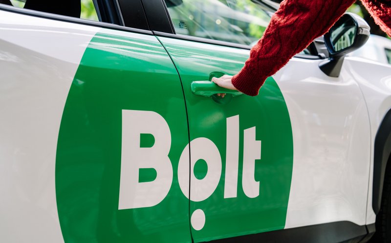 Câte persoane încap într-un Bolt la Cluj?