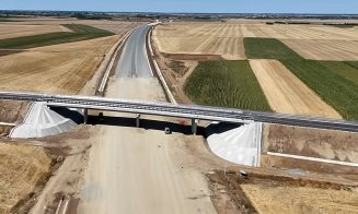 3 km din Autostrada Transilvania se transformă în pistă de avioane