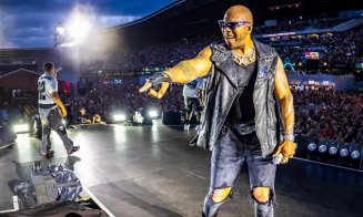 Trandafiri cu pupici de la FLO RIDA într-un show de senzație la UNTOLD. Zeci de fani urcați pe Main Stage