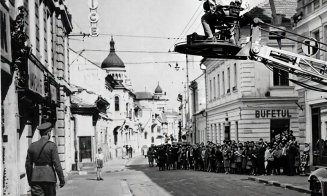 Imagine surprinsă pe strada Iuliu Maniu din Cluj, în timpul filmărilor pentru îndrăgitul serial „Pistruiatul”