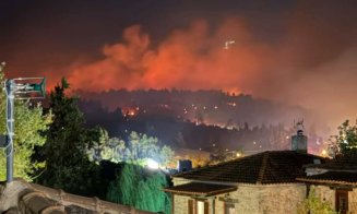 Incendiu în Halkidiki, zonă unde sute de mii de români își fac vacanțele / ”Dacă primiți ordin de evacuare, plecați imediat! NU încercați să vă întoarceți după bunuri”