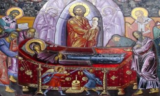 Adormirea Maicii Domnului. Tradiţii, obiceiuri şi superstiţii. Ce nu este bine să faci de Sântămaria Mare