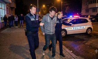 Scene șocante într-un parc din Cluj: Un bărbat ar fi lovit o femeie de mai multe ori în cap, sub ochii copiilor