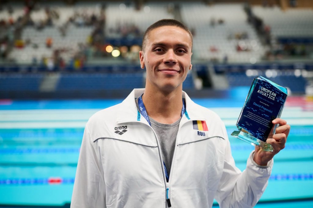 David Popovici, premiat de European Aquatics cu titlul de cel mai bun înotător din 2025