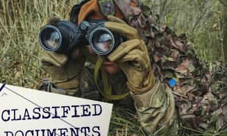 Documente secrete ale unei unități militare, aruncate la gunoi pe câmp / Breșa de securitate ”pedepsită” de Tribunalul Militar Cluj cu 100 de lei