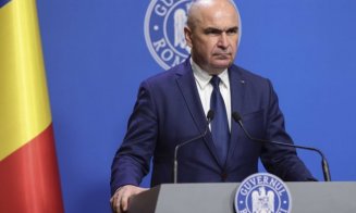 Cum răspunde Bolojan la scandalul generat de întâlnirea cu președinta CCR: „Se încearcă să se facă din țânțar armăsar”