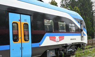 Cum arată primul tren electric fabricat în China care circulă deja în România
