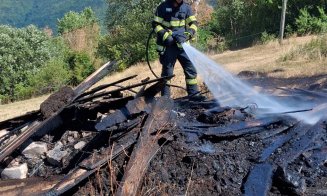 Incendiu la un atelier de prelucrare a lemnului din Mărișel