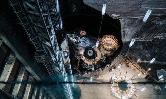 Salina Turda scapă de cozile la bilete. Accesul se face acum cu automate digitale