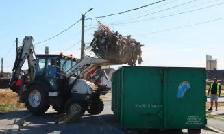 Strada Teclu din Turda, luată la curățat. Acțiune de amploare în zonă