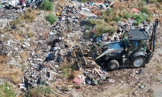 Strada Teclu din Turda, luată la curățat. Acțiune de amploare în zonă