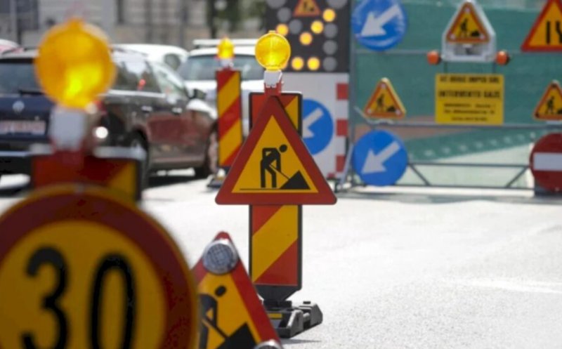 Atenție, șoferi! Restricții de circulație pe un drum important din Cluj. Șoferii vor aștepta până la trei minute la semafor