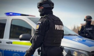 Bătaie între suporteri la Târgu Mureș. Un clujean de 17 ani, implicat în scandal / Peste 20 de persoane, duse la audieri