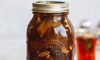 Ai vinete în cămară? Nu le pune pe toate la zacuscă! Rețeta pentru un dulce surprinzător
