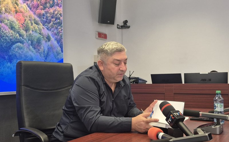 Șeful CJ Cluj și-a lansat a cincea carte. „Suflet Regăsit”, o privire în oglindă după 50 de ani de viață