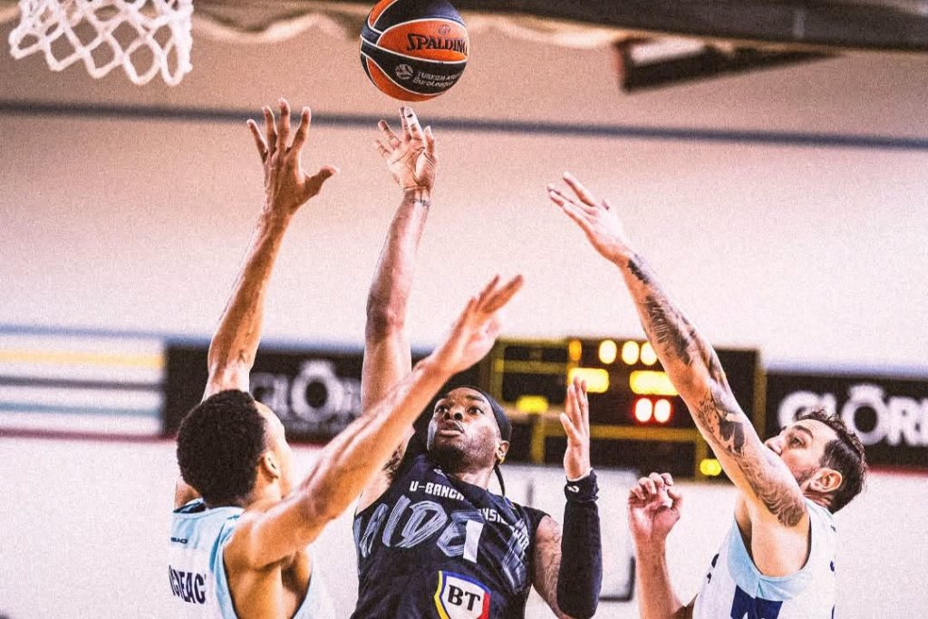 U-BT a debutat cu un succes la Gloria Cup. Clujenii au câștigat în fața unei echipe de EuroCup