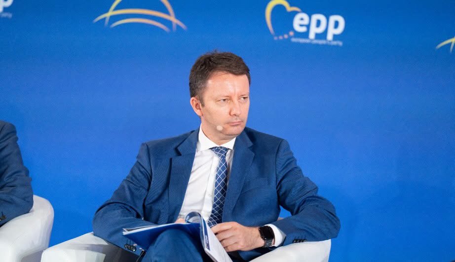 Cine este Siegfried Mureșan, a treia propunere a președintelui Nicușor Dan pentru funcția de prim-ministru